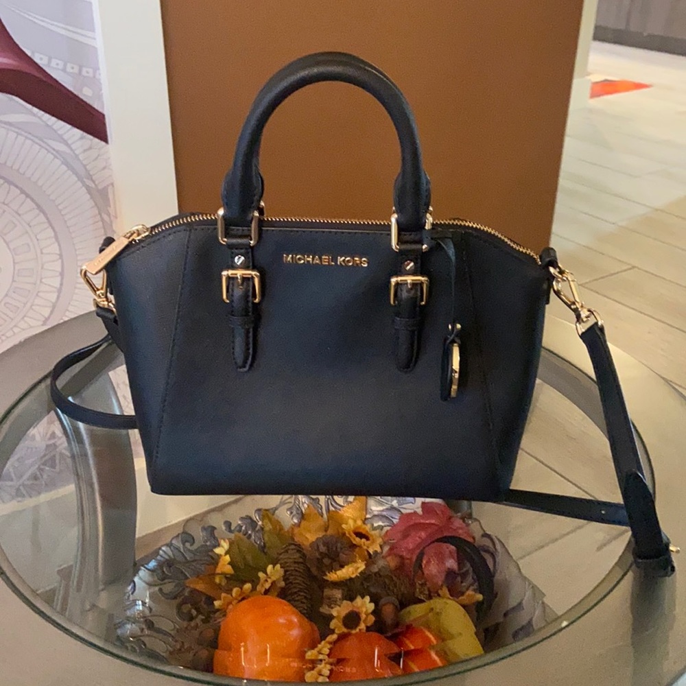 Black Michael Kors Purse